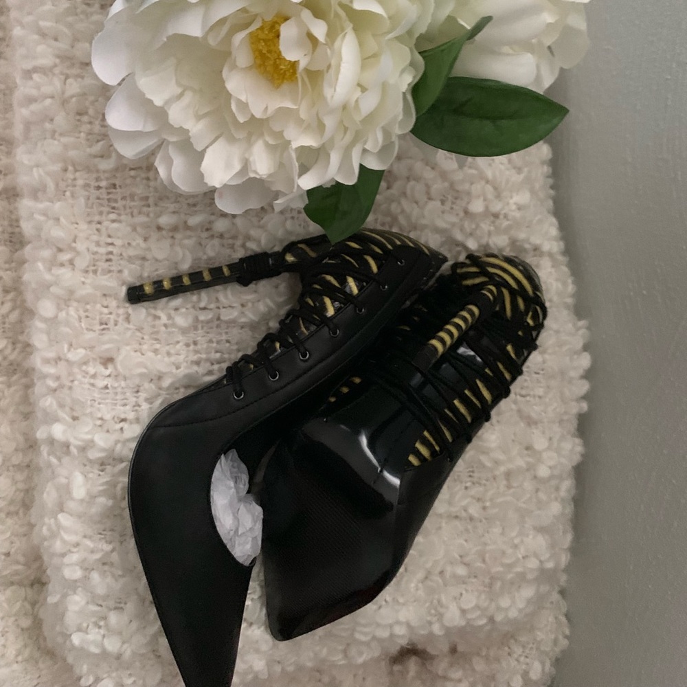 New sexy heels - Picture 7 of 8
